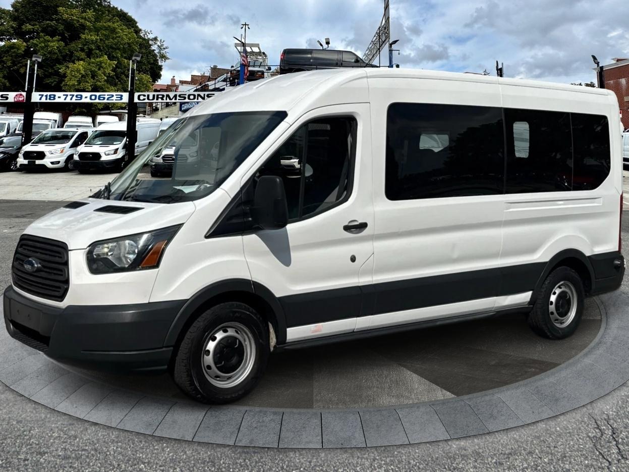 Ford Transit Wagon T-350 148" Med Roof XL Sliding RH Dr 2017