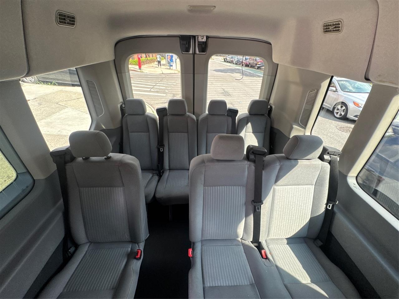 Ford Transit Wagon T-350 148" Med Roof XL Sliding RH Dr 2017