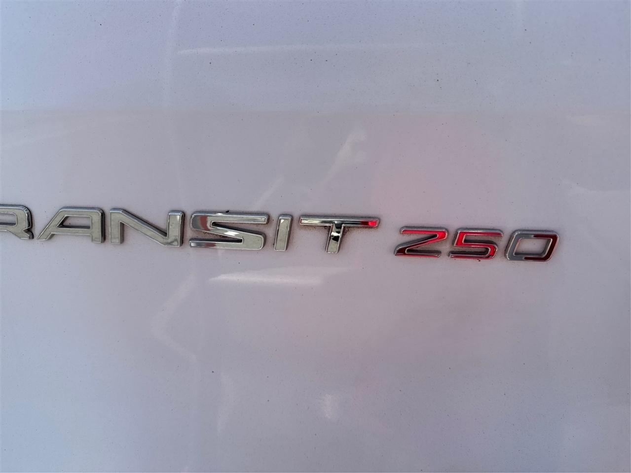 Ford Transit Cargo Van T-250 130" Med Rf 9000 GVWR Sliding RH Dr 2015