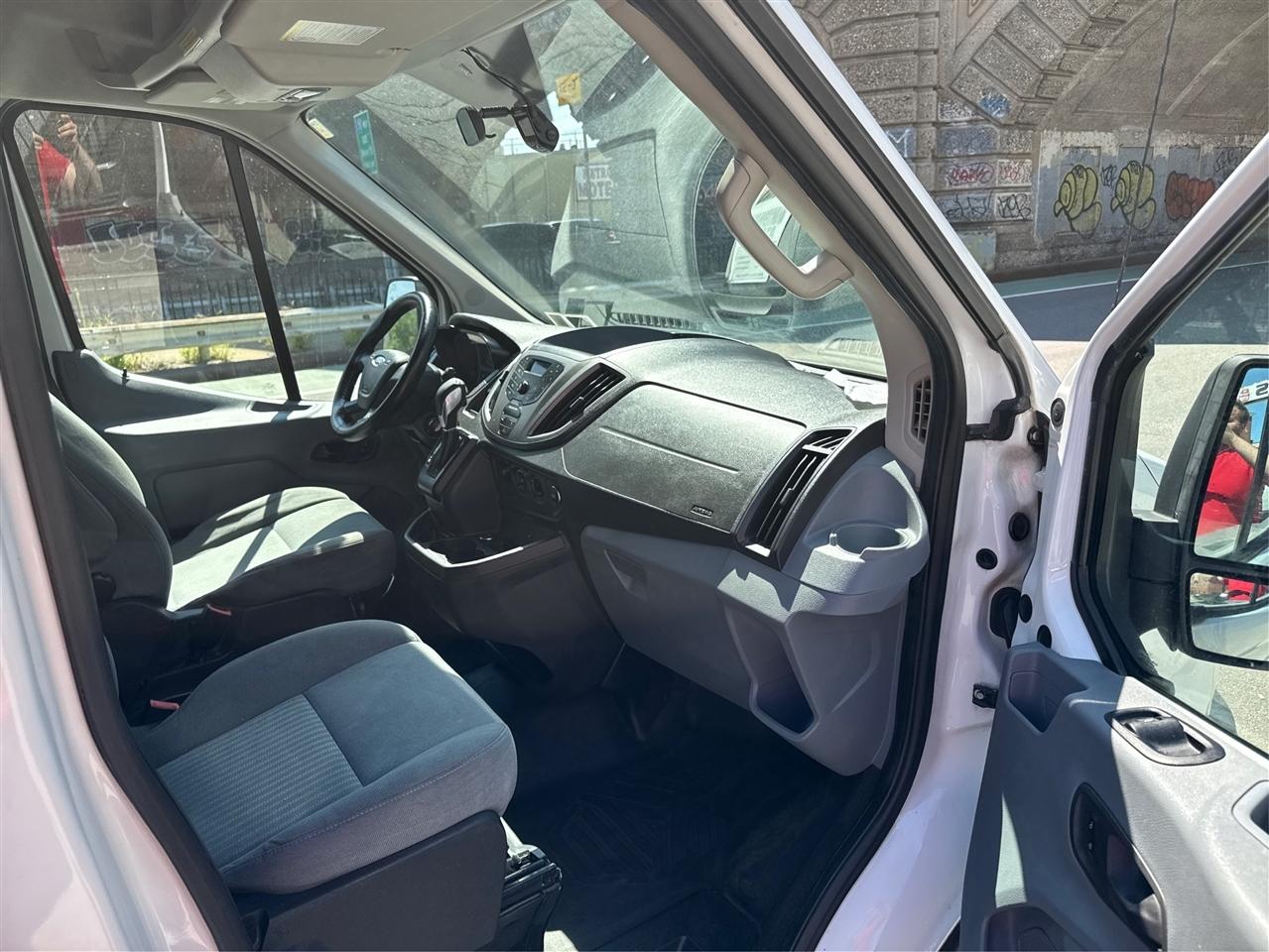 Ford Transit Cargo Van T-250 130" Med Rf 9000 GVWR Sliding RH Dr 2015