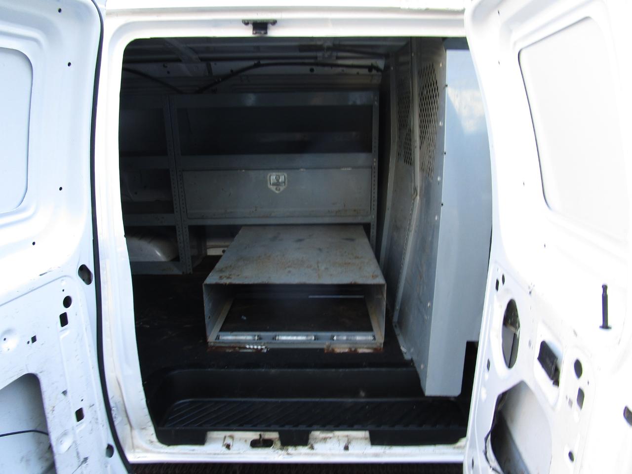 Ford Econoline Cargo Van E-350 Super Duty Ext Commercial 2013
