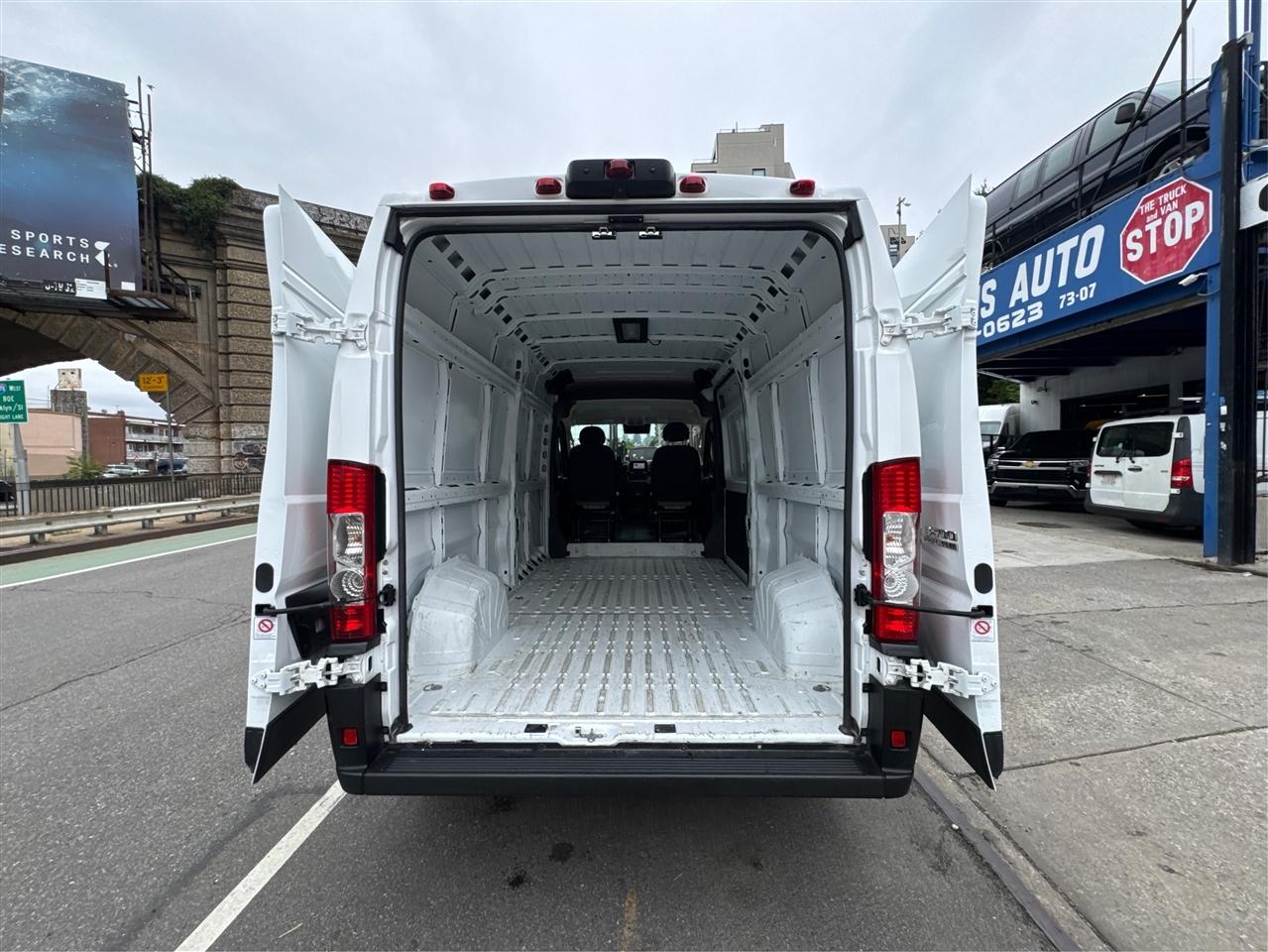 RAM ProMaster Cargo Van Tradesman 3500 High Roof 159" WB w/Pass Seat 2025
