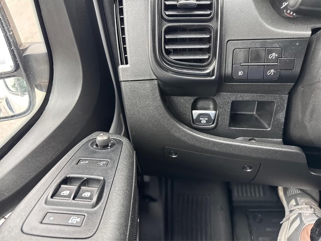 RAM ProMaster Cargo Van Tradesman 3500 High Roof 159" WB w/Pass Seat 2025