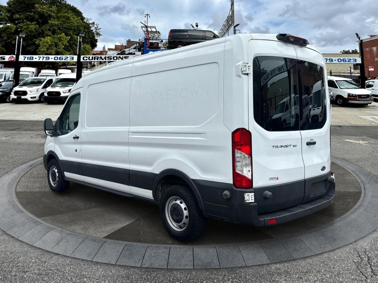 Ford Transit Van T-150 148" Med Rf 8600 GVWR Sliding RH Dr 2018