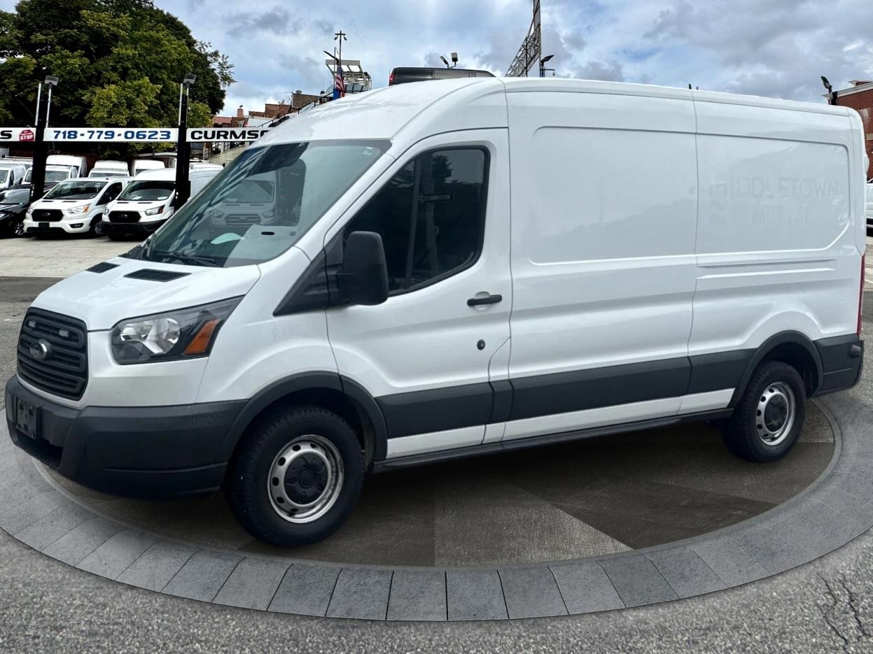 Ford Transit Van T-150 148" Med Rf 8600 GVWR Sliding RH Dr 2018