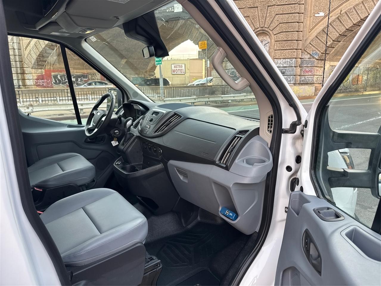 Ford Transit Van T-350 HD 148" EL Hi Rf 10360 GVWR Sldng RH Dr DRW 2017