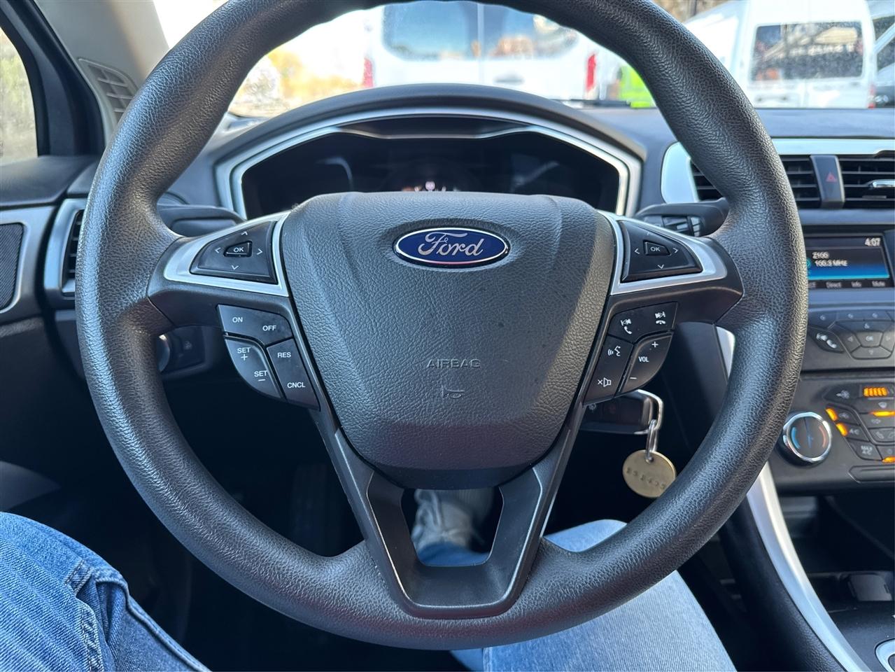 Ford Fusion 4dr Sdn S Hybrid FWD 2015