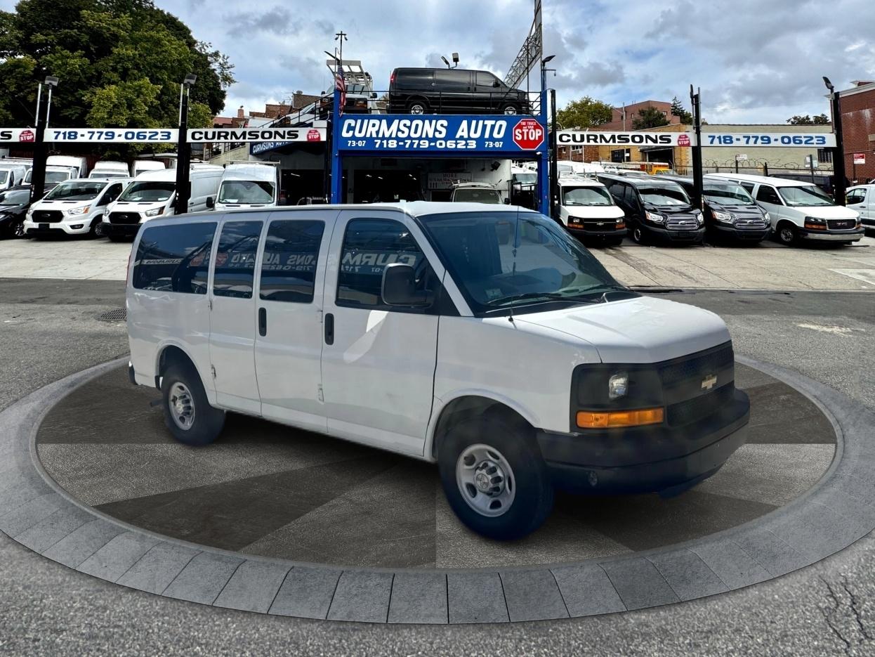 2013 Chevrolet Express Passenger RWD 2500 135" LS