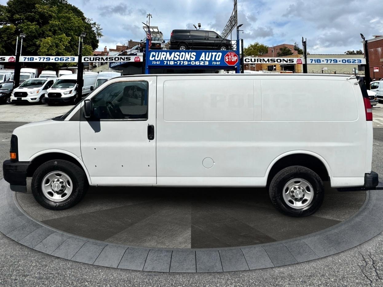 Chevrolet Express Cargo Van RWD 2500 135" 2017
