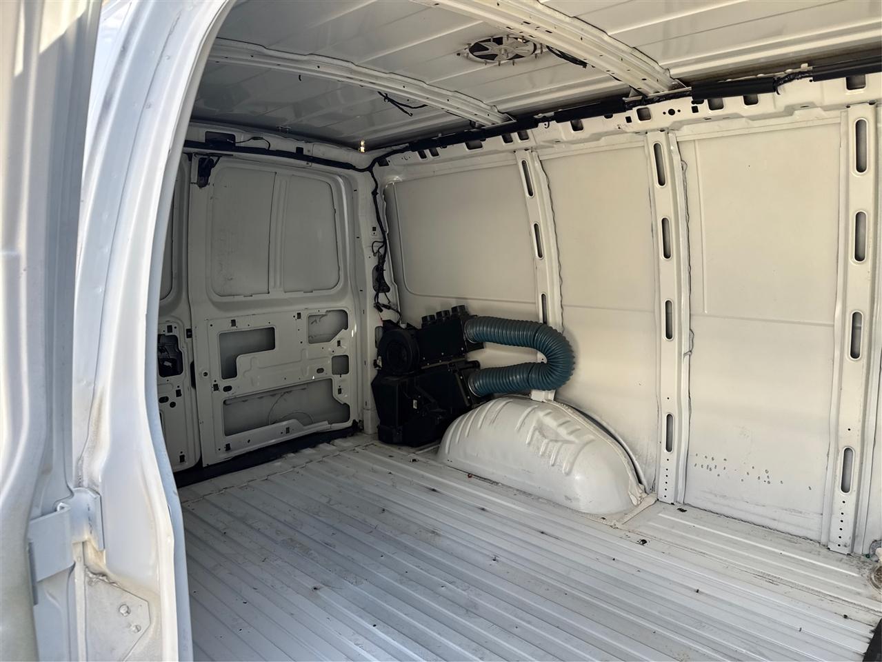 Chevrolet Express Cargo Van RWD 2500 135" 2017