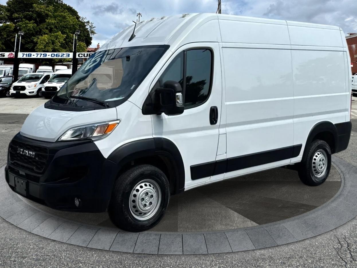 RAM ProMaster Cargo Van Tradesman 2500 High Roof 136" WB w/Pass Seat 2024
