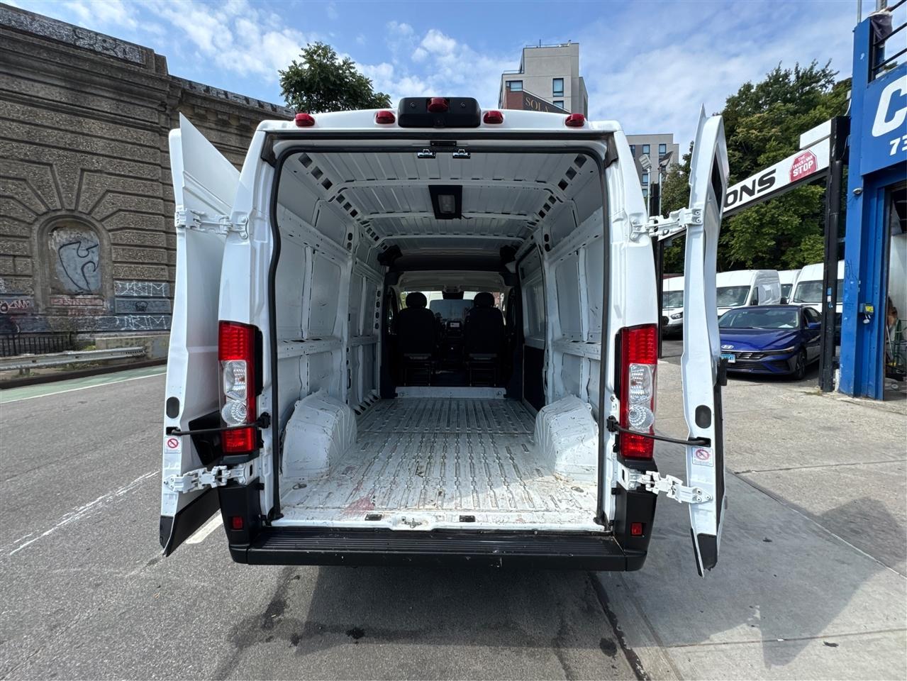 RAM ProMaster Cargo Van Tradesman 2500 High Roof 136" WB w/Pass Seat 2024