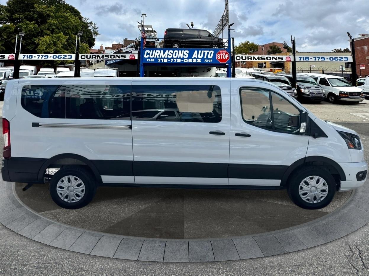 Ford Transit Passenger Wagon T-350 148" Low Roof XLT RWD 2026