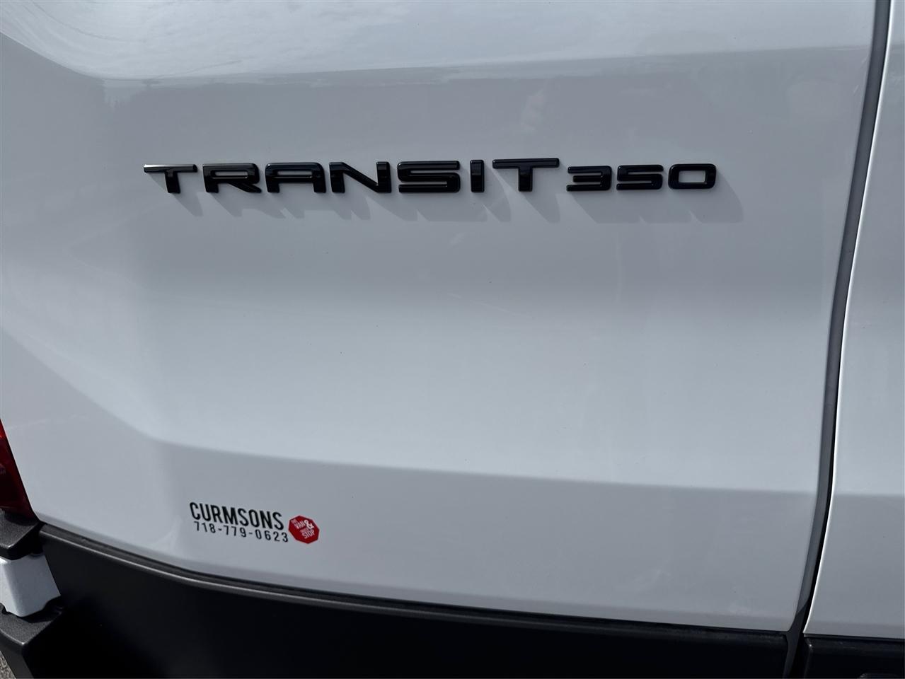 Ford Transit Passenger Wagon T-350 148" Low Roof XLT RWD 2026