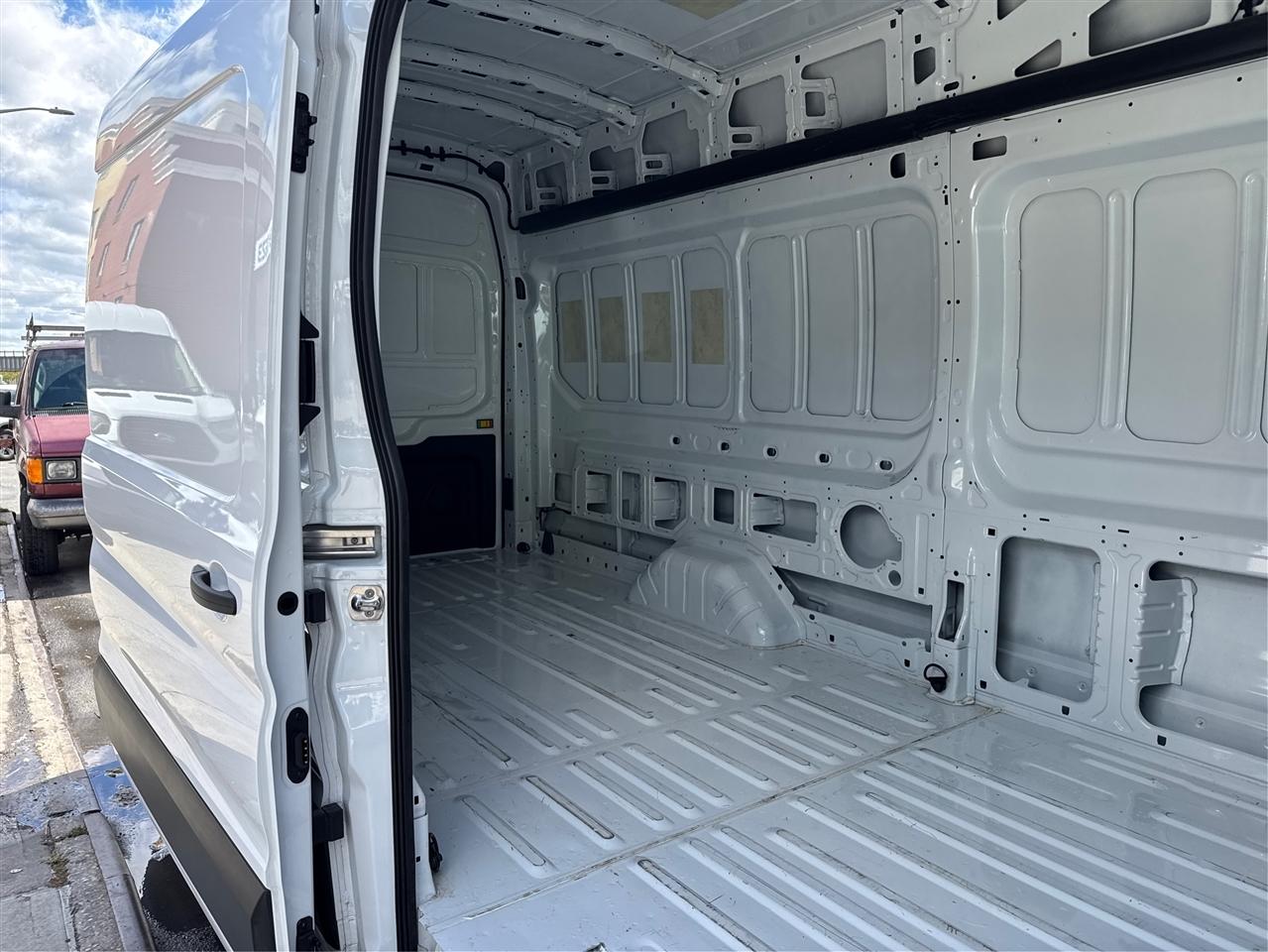 Ford Transit Cargo Van T-250 148" EL Hi Rf 9150 GVWR AWD 2026