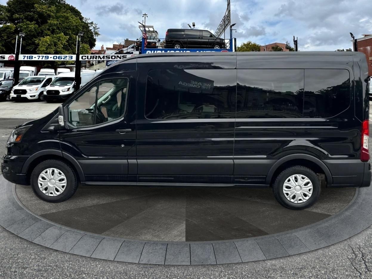 Ford Transit Passenger Wagon T-350 148" Med Roof XLT RWD 2026