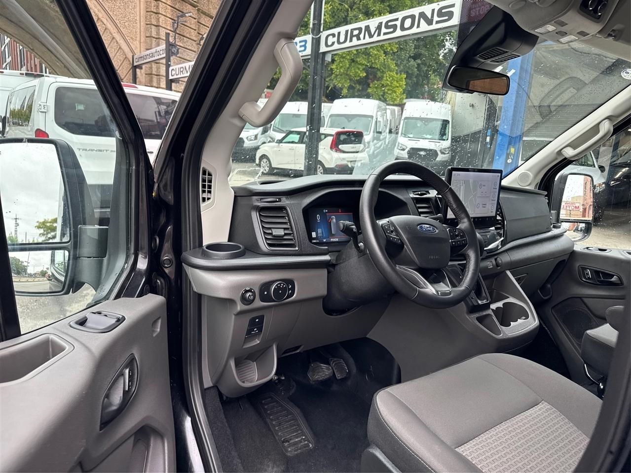 Ford Transit Passenger Wagon T-350 148" Med Roof XLT RWD 2026