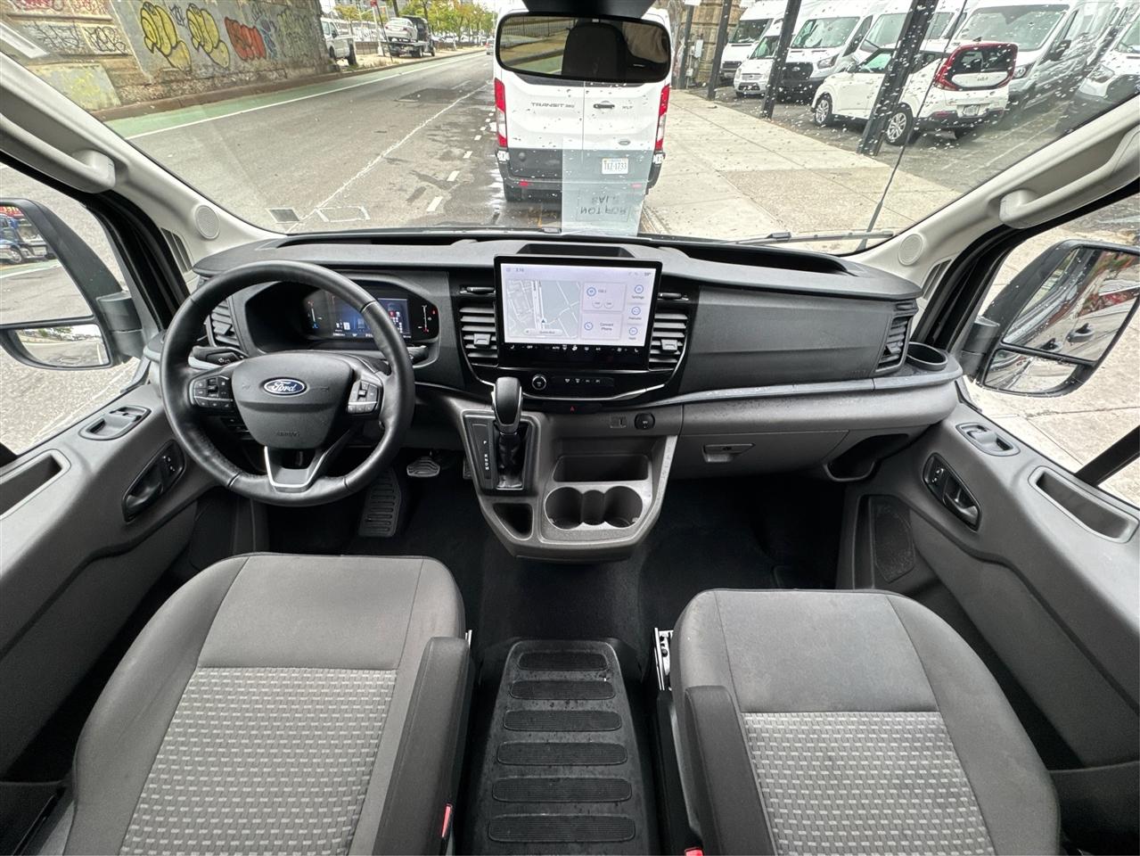 Ford Transit Passenger Wagon T-350 148" Med Roof XLT RWD 2026