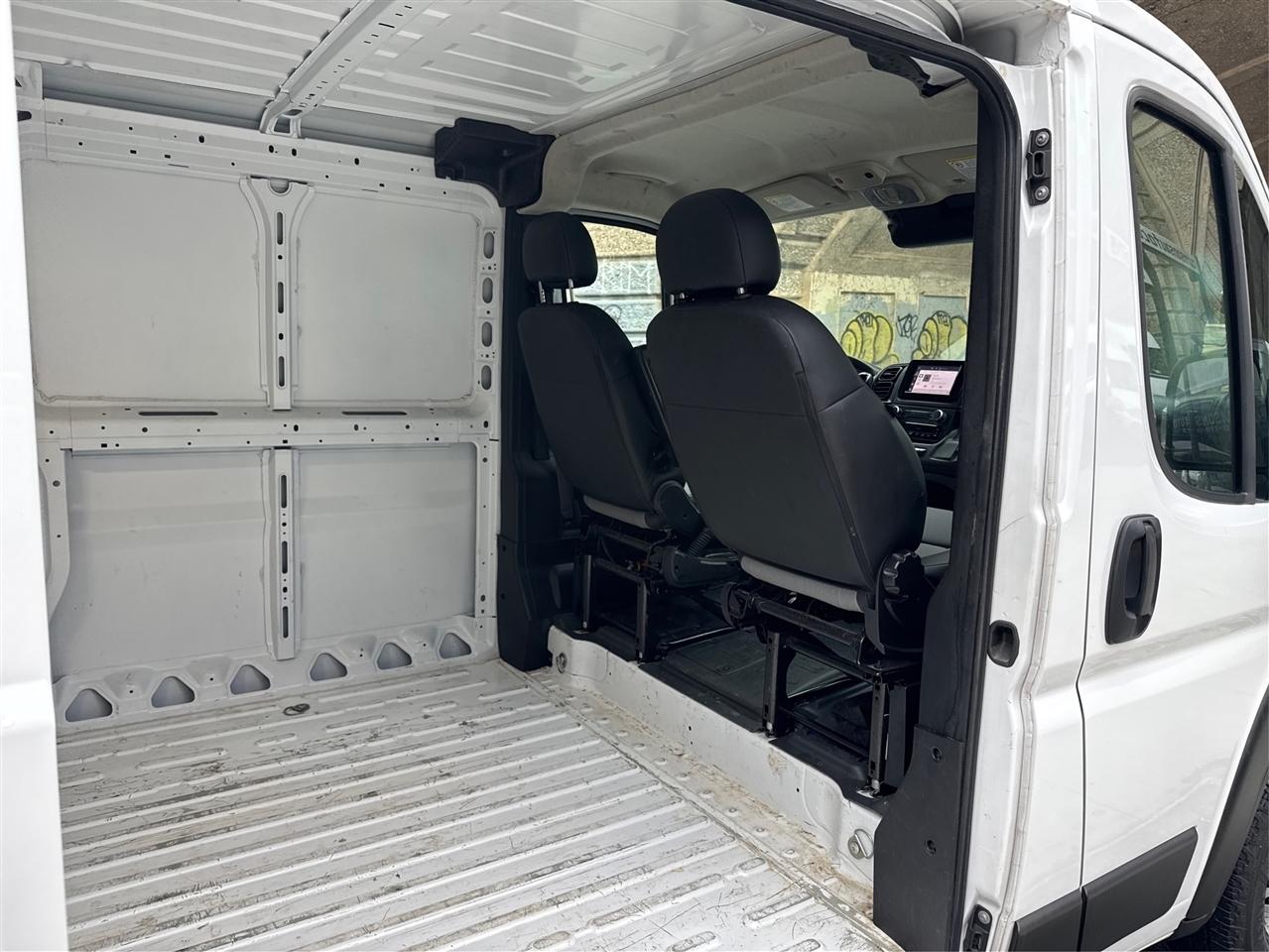 RAM ProMaster Cargo Van Tradesman 2500 Low Roof 136" WB w/Pass Seat 2025