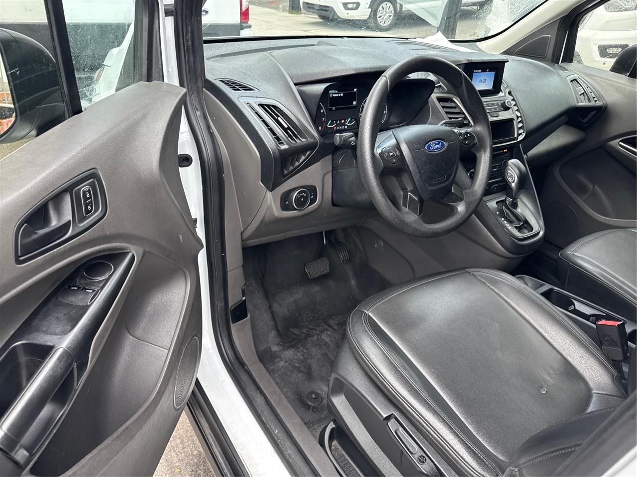 Ford Transit Connect Van XL LWB w/Rear Symmetrical Doors 2022