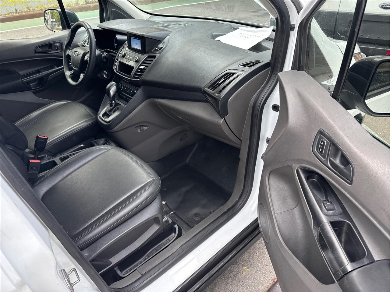 Ford Transit Connect Van XL LWB w/Rear Symmetrical Doors 2022