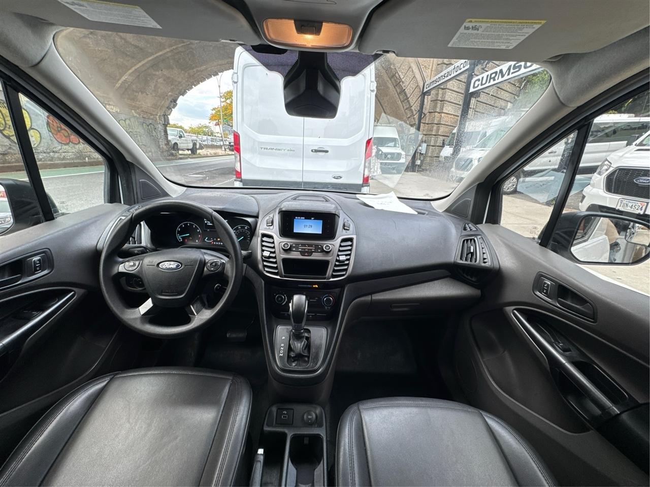 Ford Transit Connect Van XL LWB w/Rear Symmetrical Doors 2022