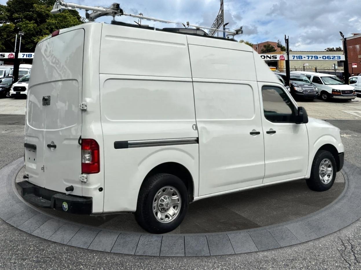 Nissan NV Cargo NV2500 HD High Roof V6 SV 2021