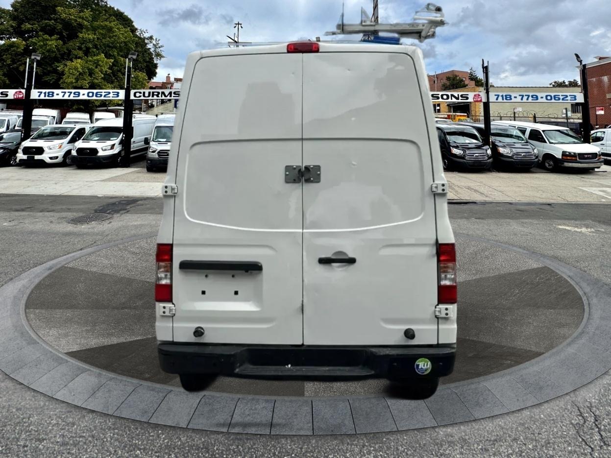 Nissan NV Cargo NV2500 HD High Roof V6 SV 2021