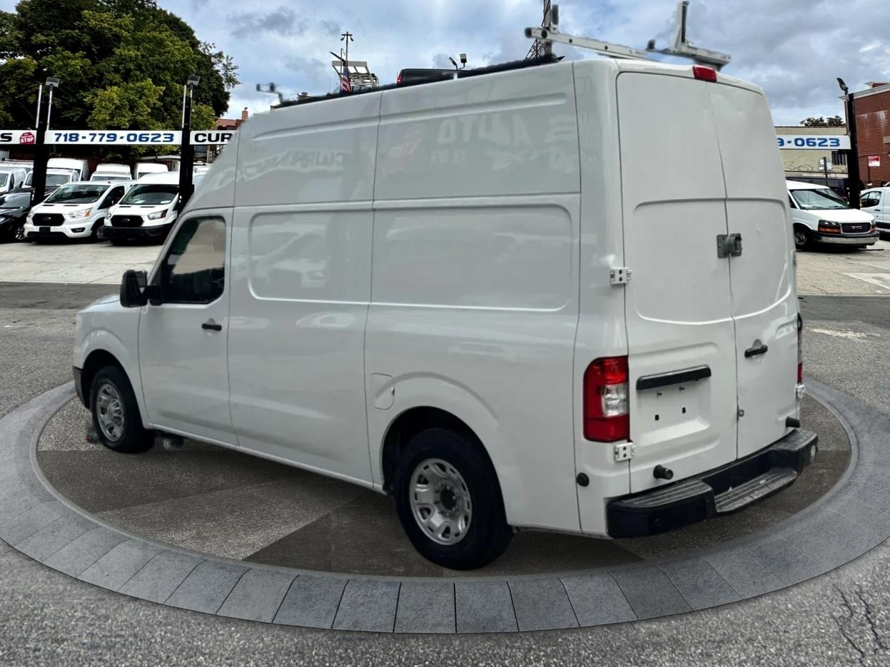 Nissan NV Cargo NV2500 HD High Roof V6 SV 2021