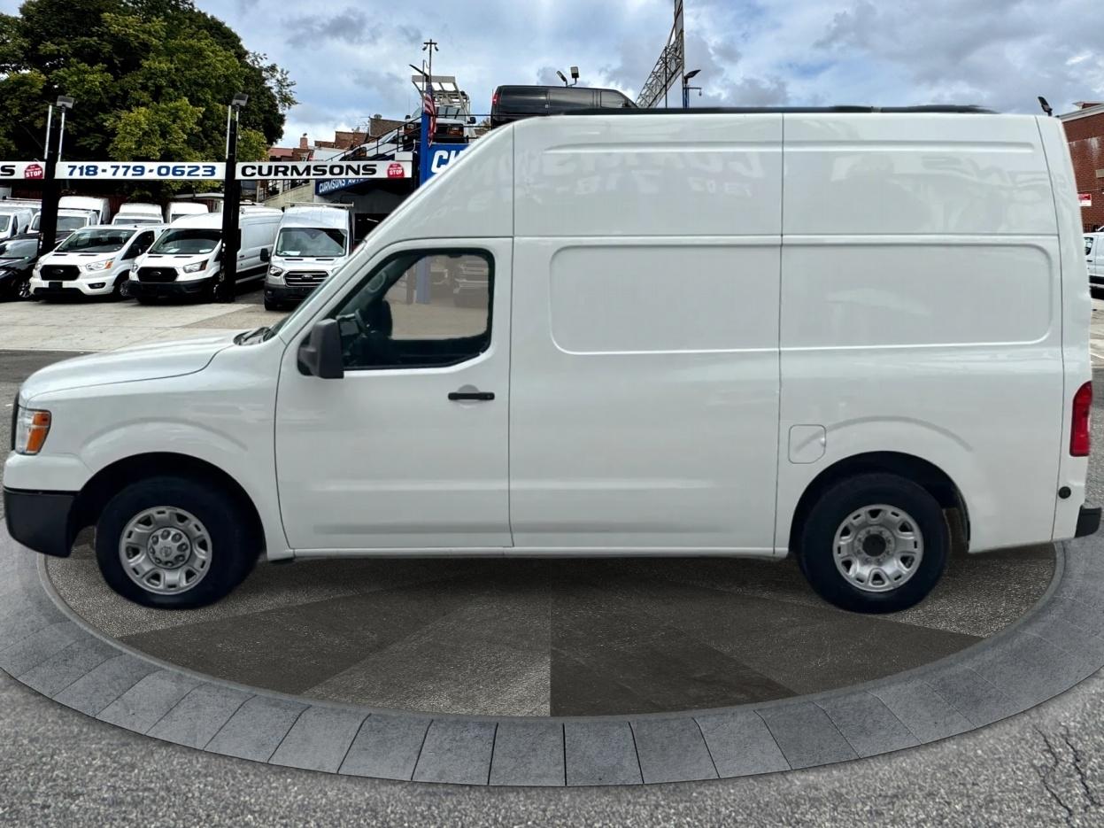 Nissan NV Cargo NV2500 HD High Roof V6 SV 2021