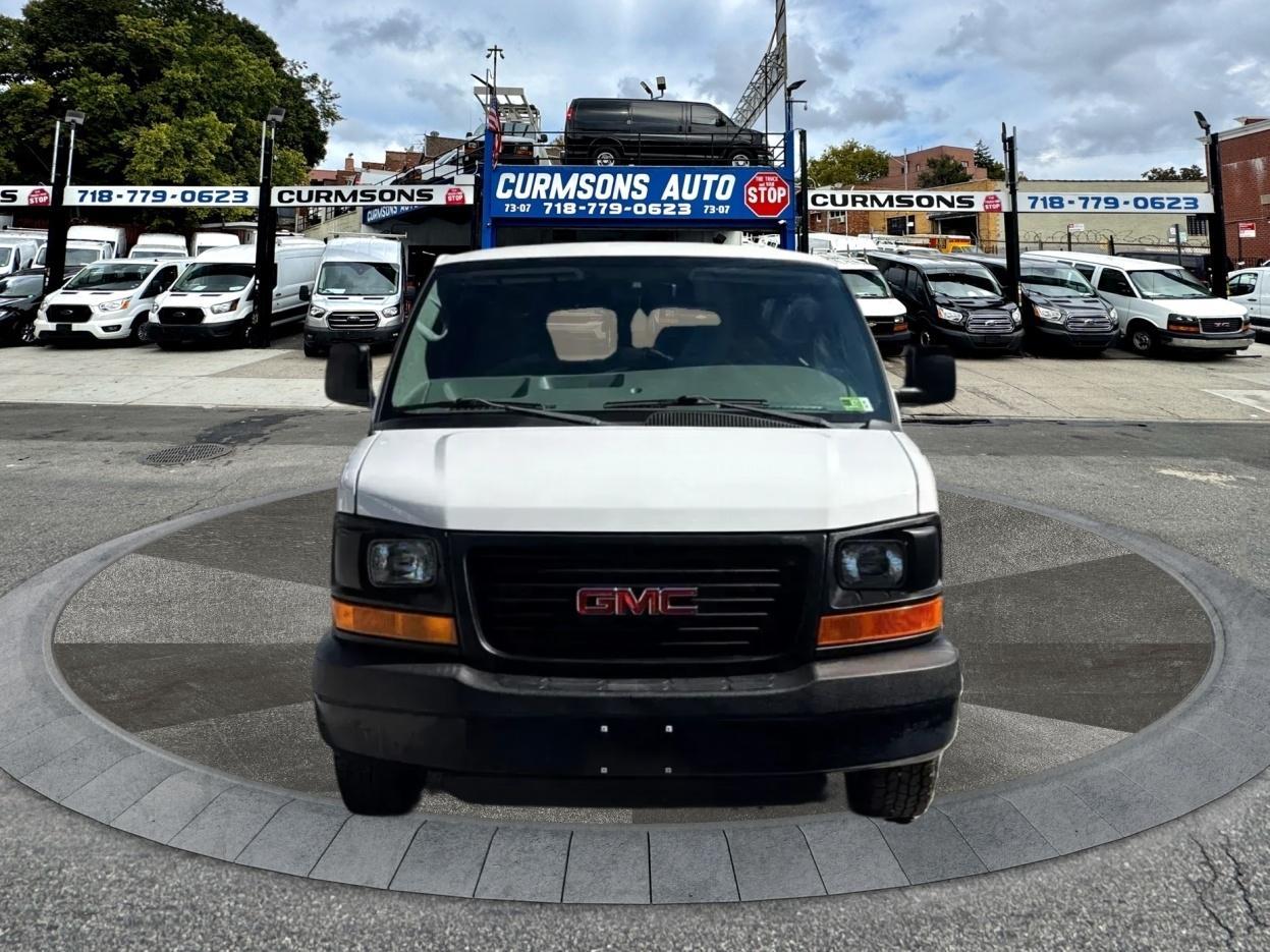 GMC Savana Passenger RWD 3500 155" 1LS 2012