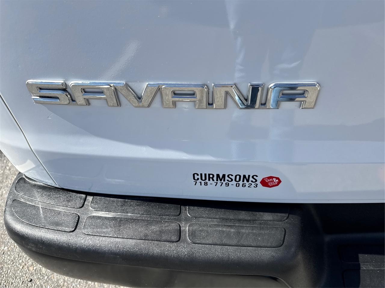 GMC Savana Passenger RWD 3500 155" 1LS 2012