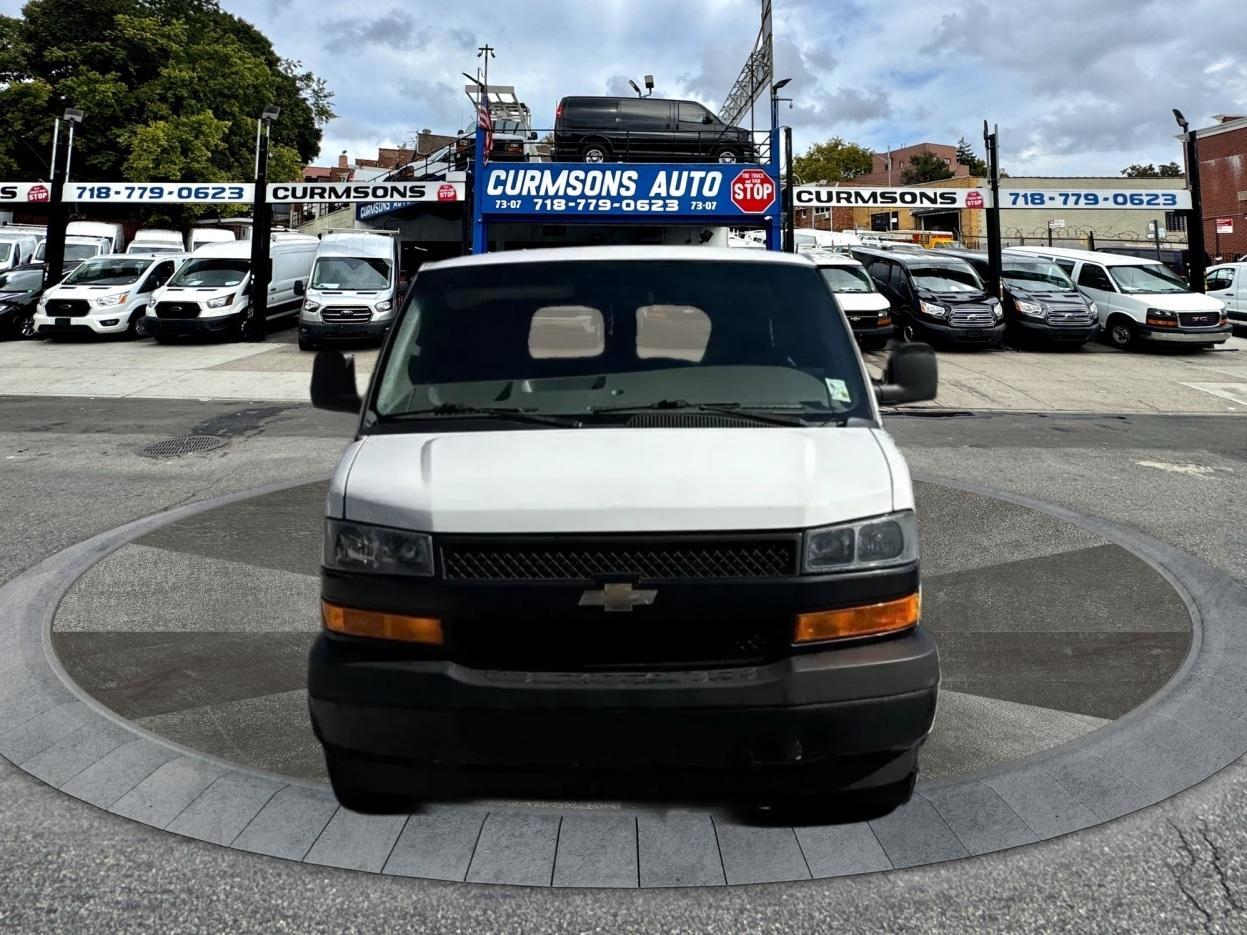 Chevrolet Express Passenger RWD 3500 155" LS 2018
