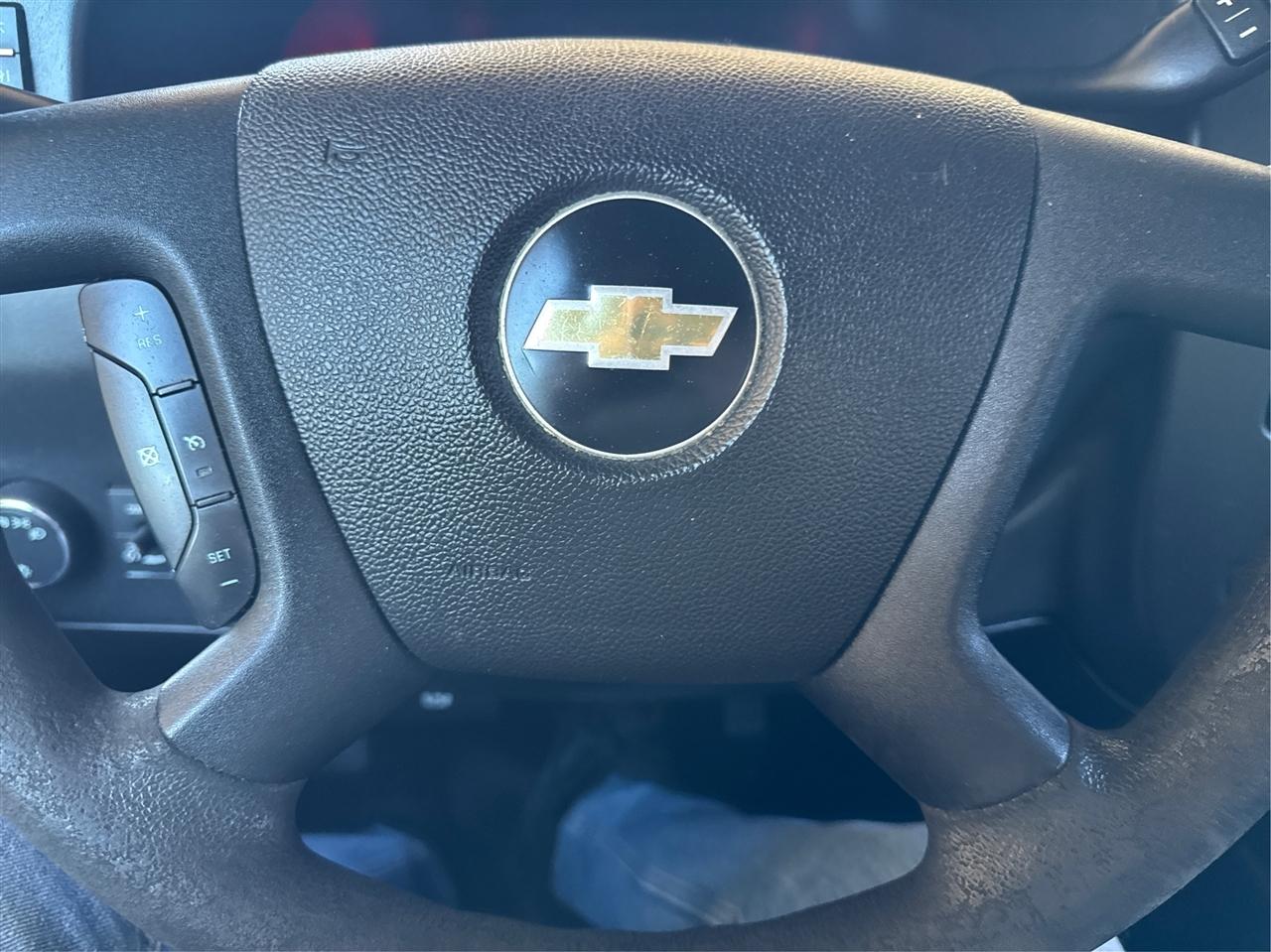 Chevrolet Express Passenger RWD 3500 155" LS 2018