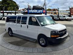 2018 Chevrolet Express Passenger 