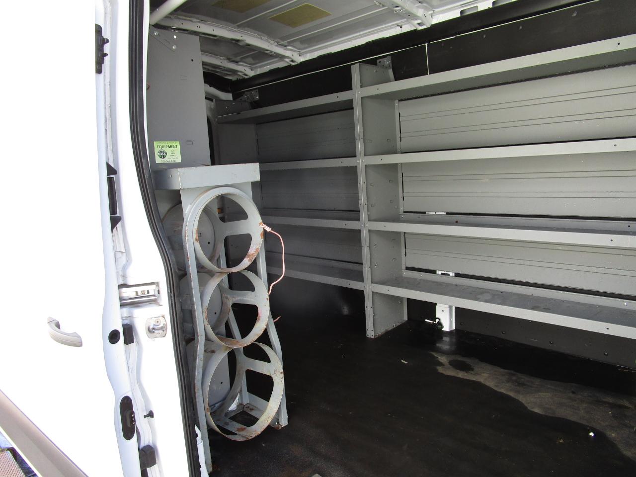 Ford Transit Cargo Van T-250 148" Med Rf 9070 GVWR RWD 2024