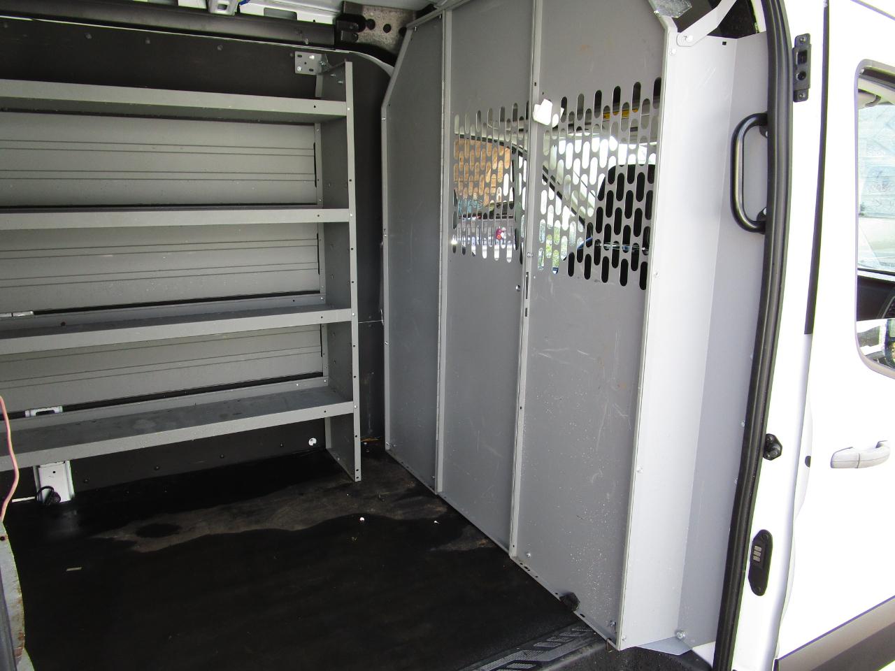 Ford Transit Cargo Van T-250 148" Med Rf 9070 GVWR RWD 2024