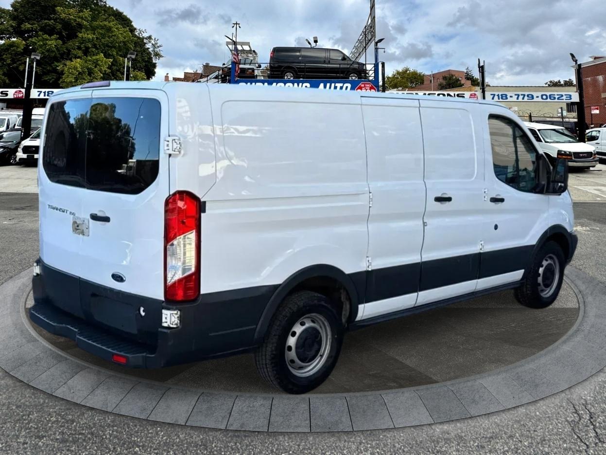 Ford Transit Van T-150 130" Low Rf 8600 GVWR Swing-Out RH Dr 2018