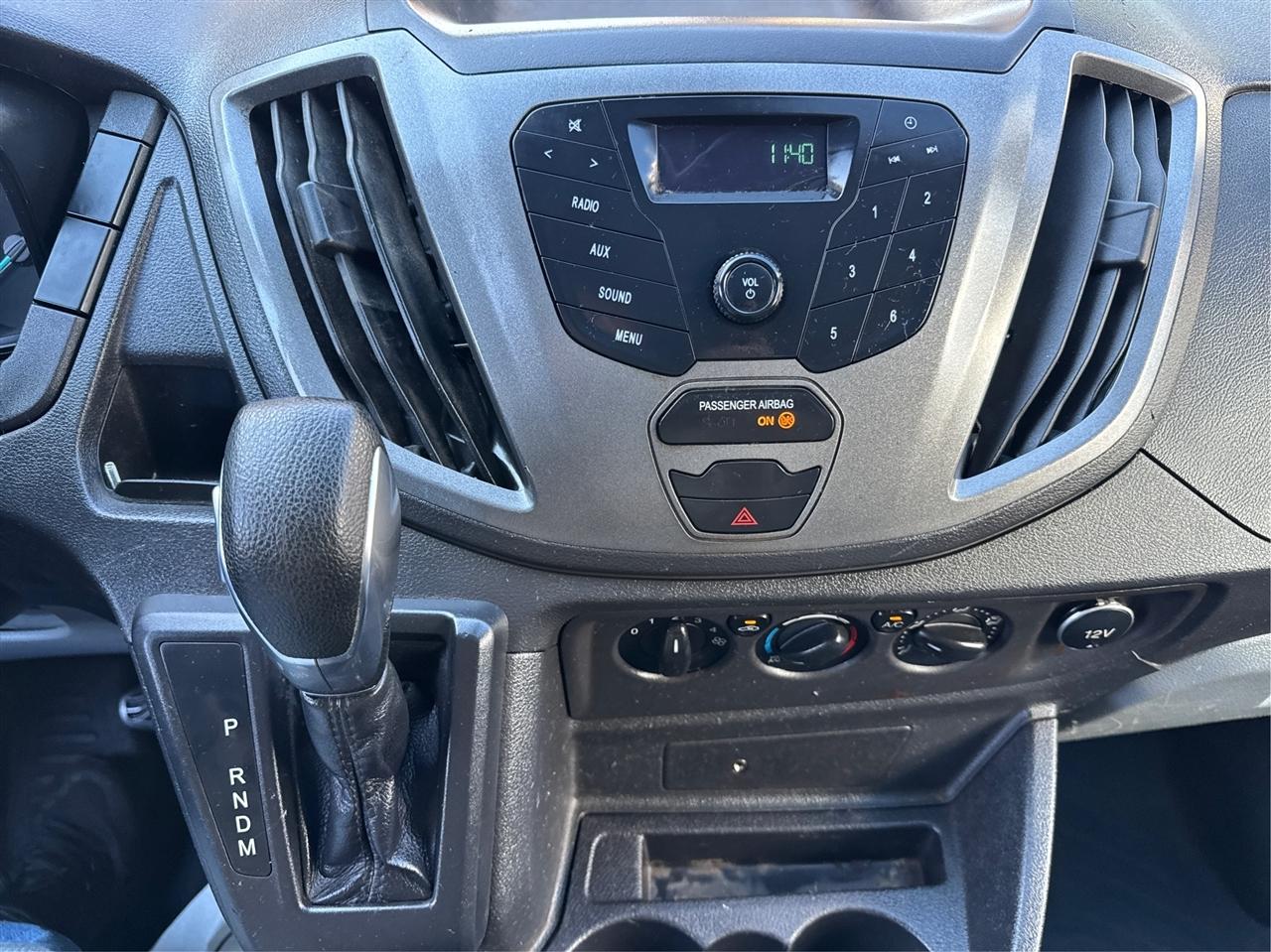 Ford Transit Van T-150 130" Low Rf 8600 GVWR Swing-Out RH Dr 2018