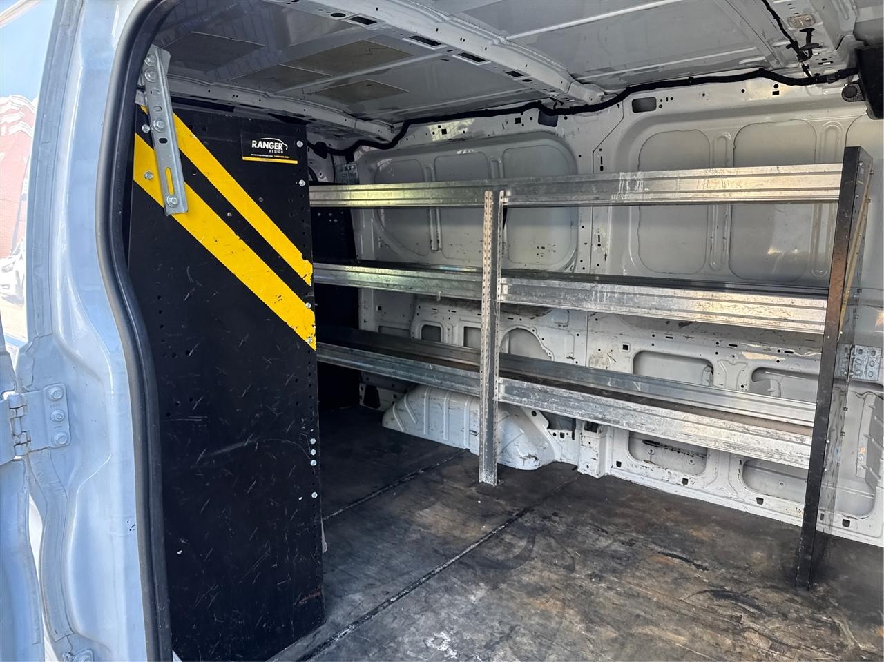 Ford Transit Van T-150 130" Low Rf 8600 GVWR Swing-Out RH Dr 2018