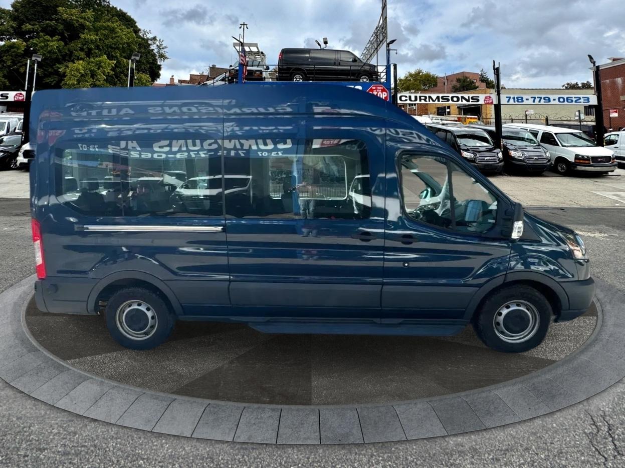 Ford Transit Passenger Wagon T-350 148" High Roof XLT Sliding RH Dr 2018