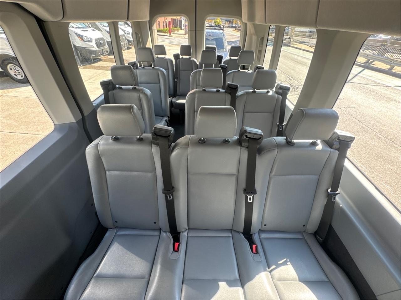 Ford Transit Passenger Wagon T-350 148" High Roof XLT Sliding RH Dr 2018