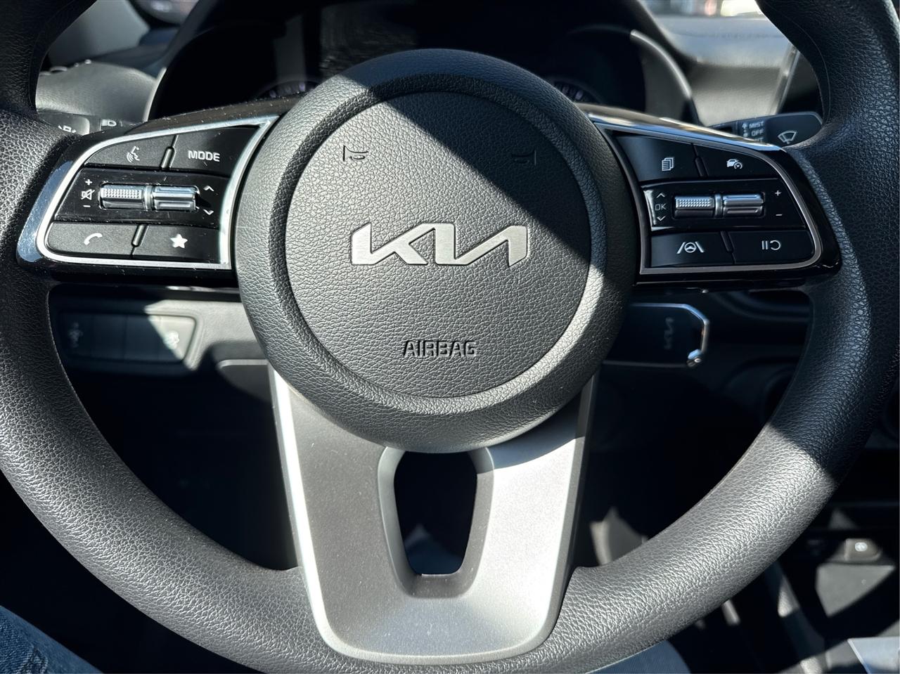Kia Forte LXS IVT 2024