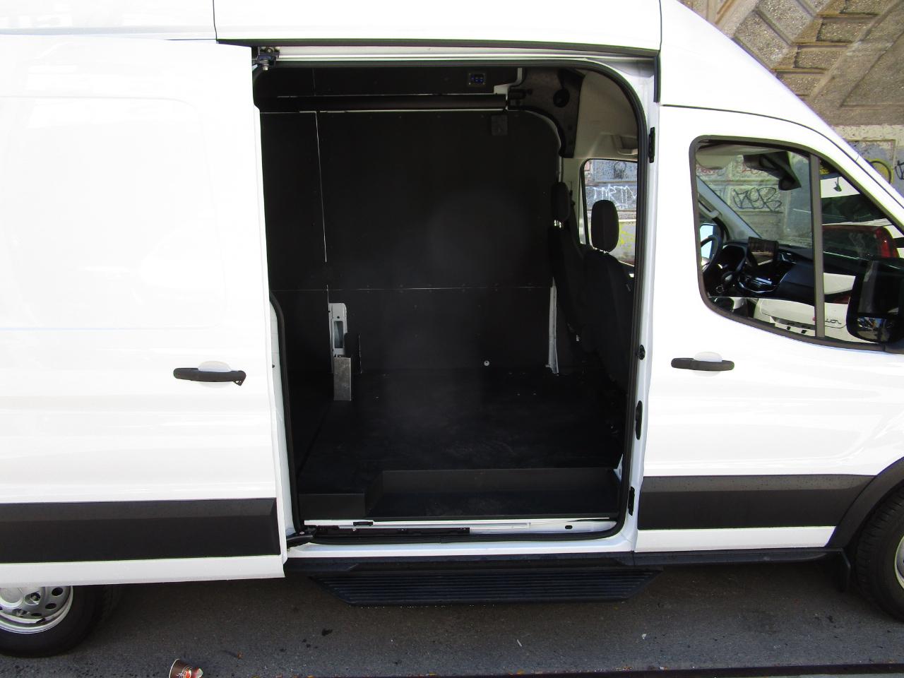 Ford Transit Cargo Van T-250 148" EL Hi Rf 9070 GVWR RWD 2024