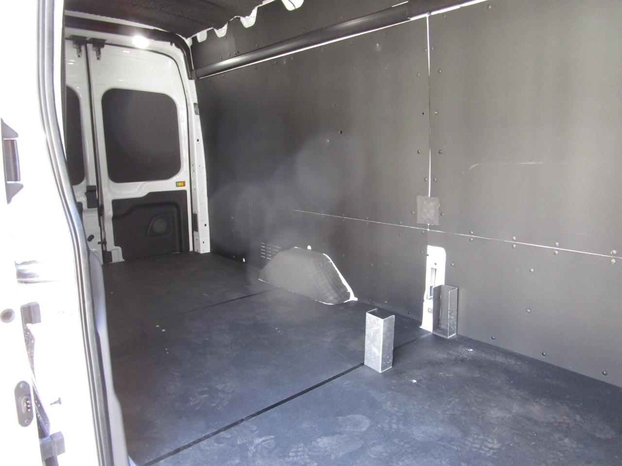 Ford Transit Cargo Van T-250 148" EL Hi Rf 9070 GVWR RWD 2024
