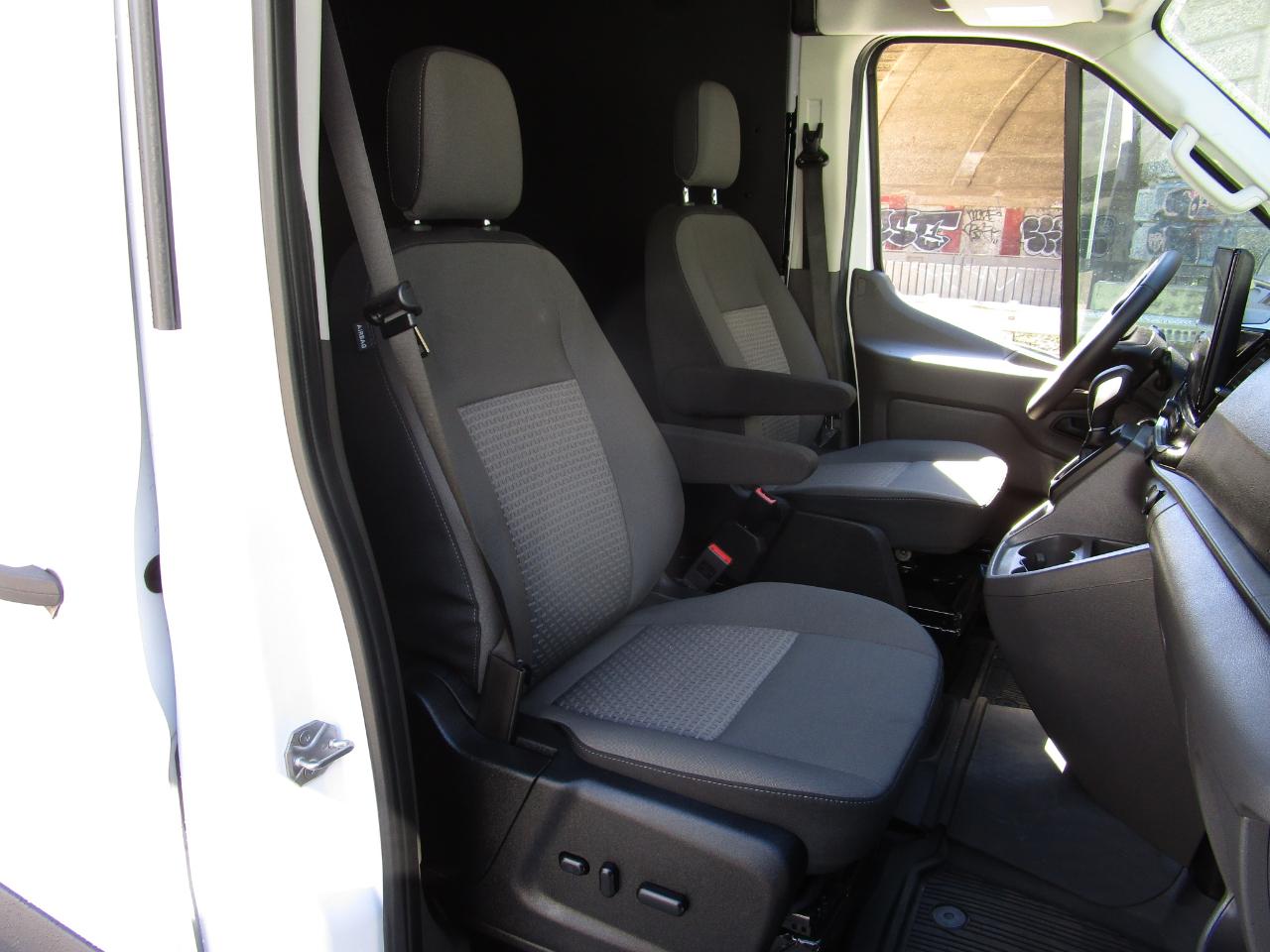 Ford Transit Cargo Van T-250 148" EL Hi Rf 9070 GVWR RWD 2024