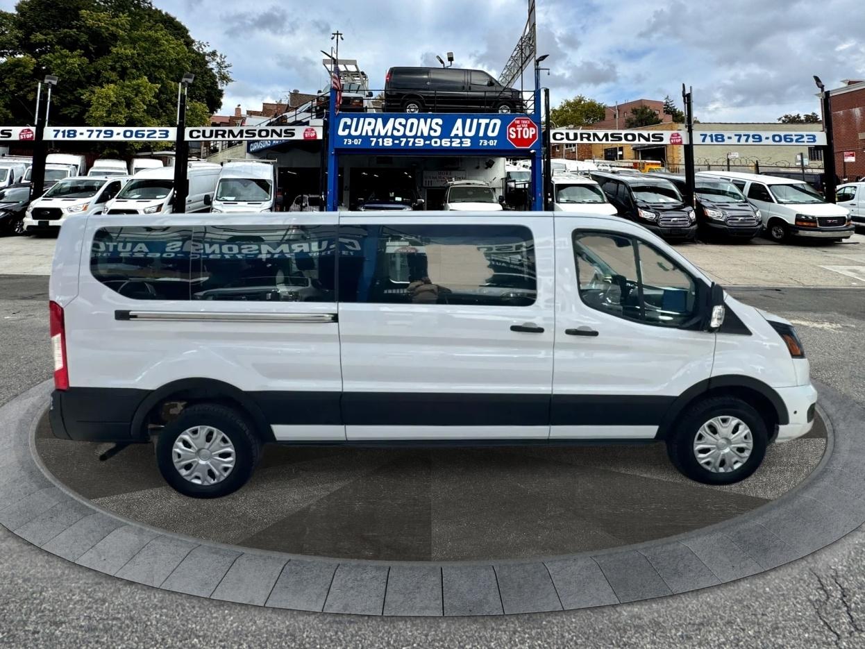 Ford Transit Passenger Wagon T-350 148" Low Roof XLT RWD 2025