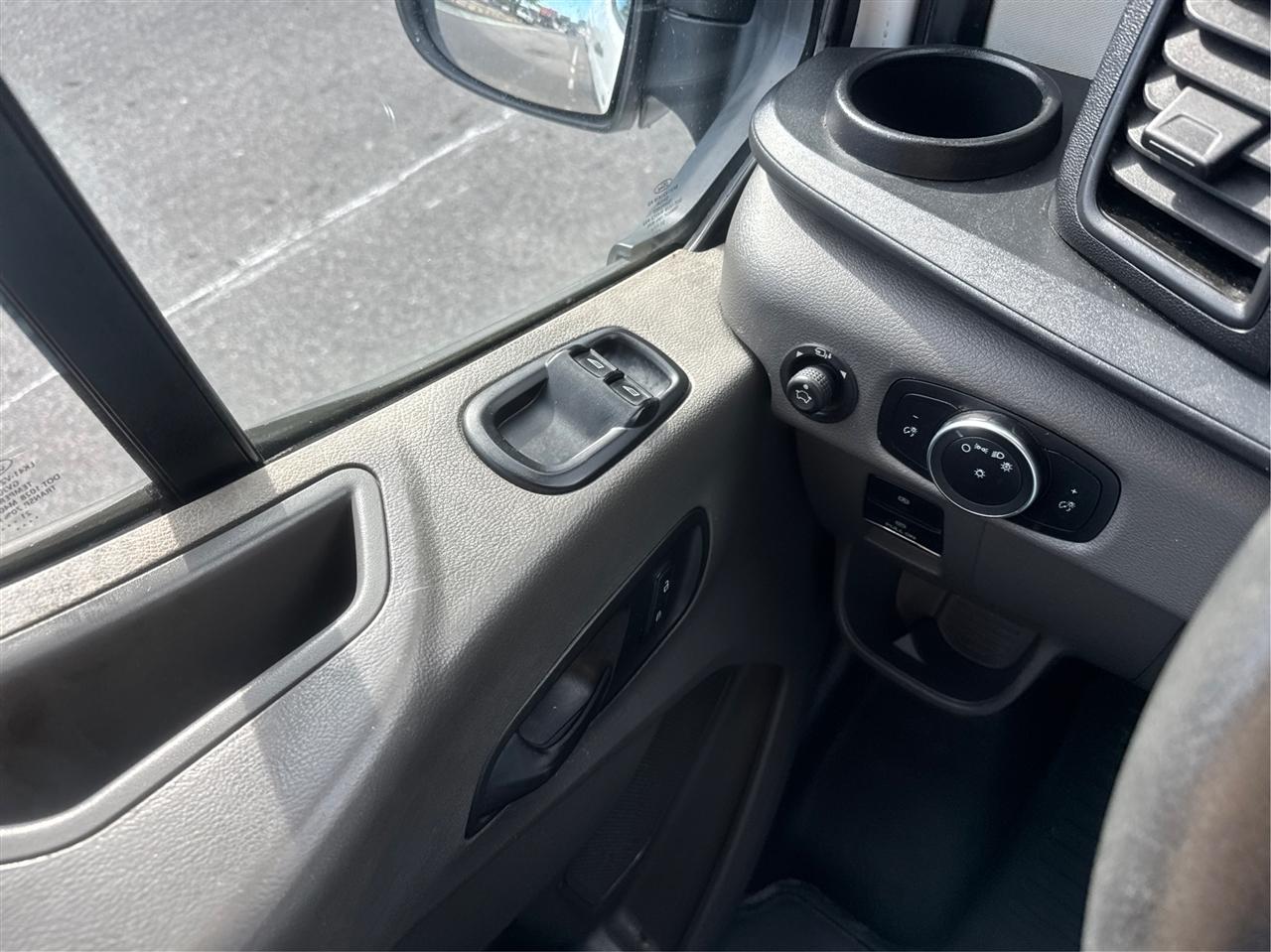 Ford Transit Cargo Van T-250 148" Med Rf 9000 GVWR Sliding RH Dr 2021