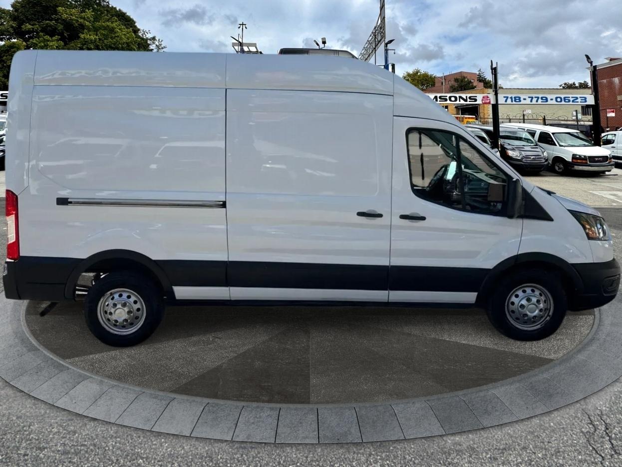 Ford Transit Cargo Van T-250 148" Hi Rf 9070 GVWR AWD 2022