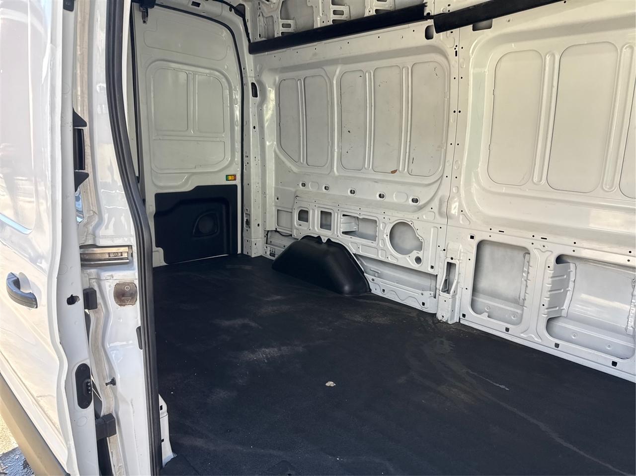 Ford Transit Cargo Van T-250 148" Hi Rf 9070 GVWR AWD 2022